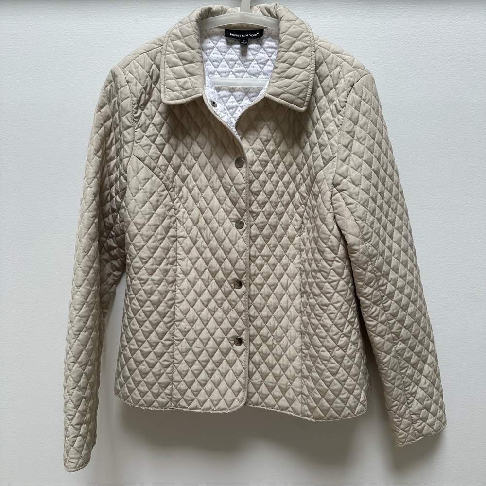 VINTAGE Women's Quilted Tan Puffer Jacket